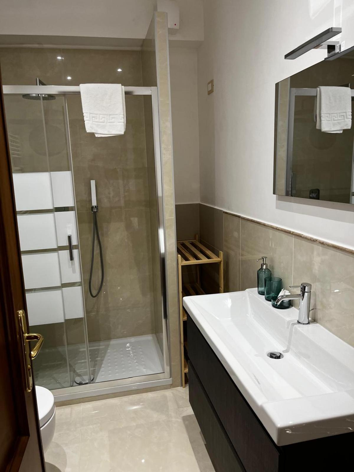 Be Your Home - Stendardi'S House Рим Экстерьер фото